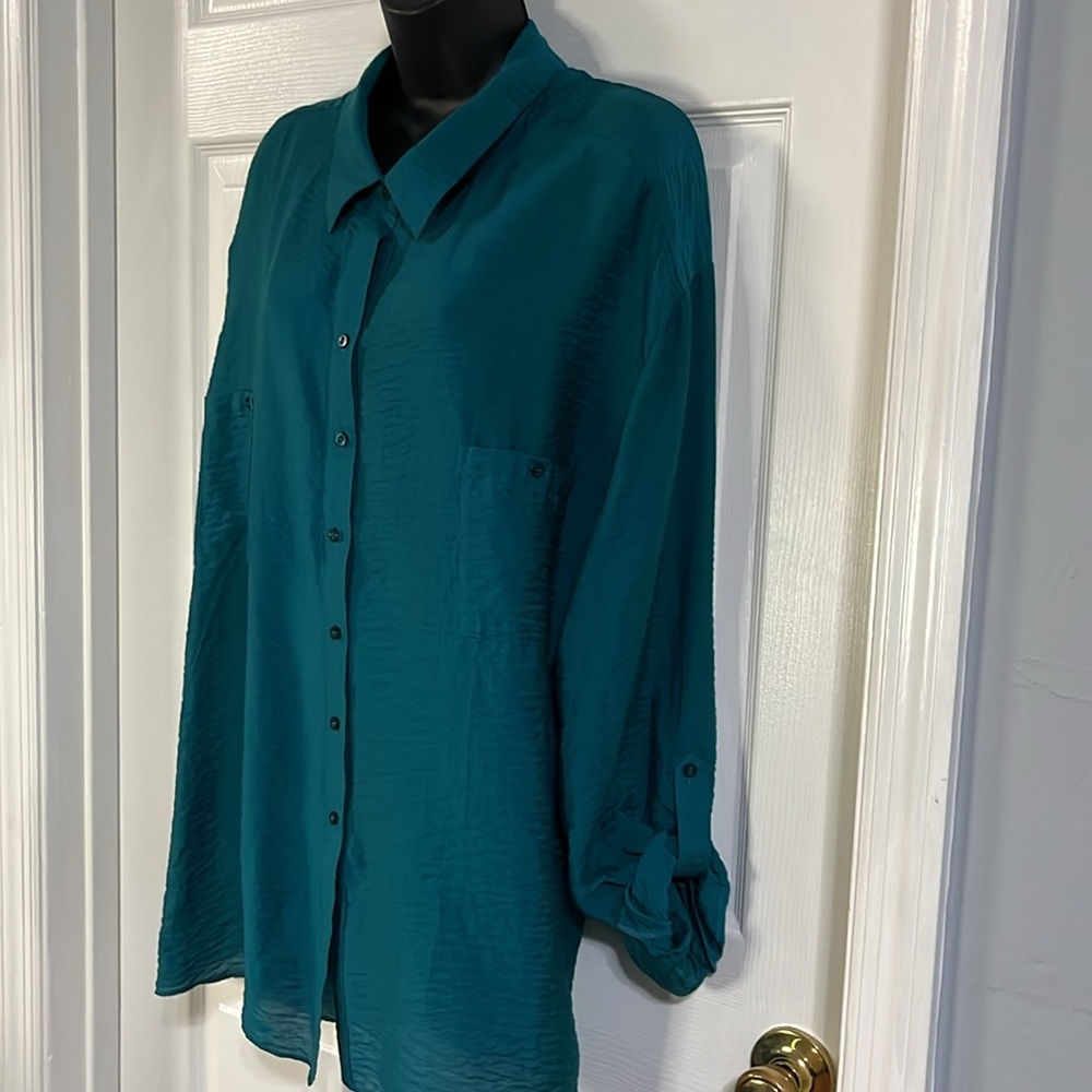 Westbound Woman rich teal long sleeved blouse, size 3X, NWT.